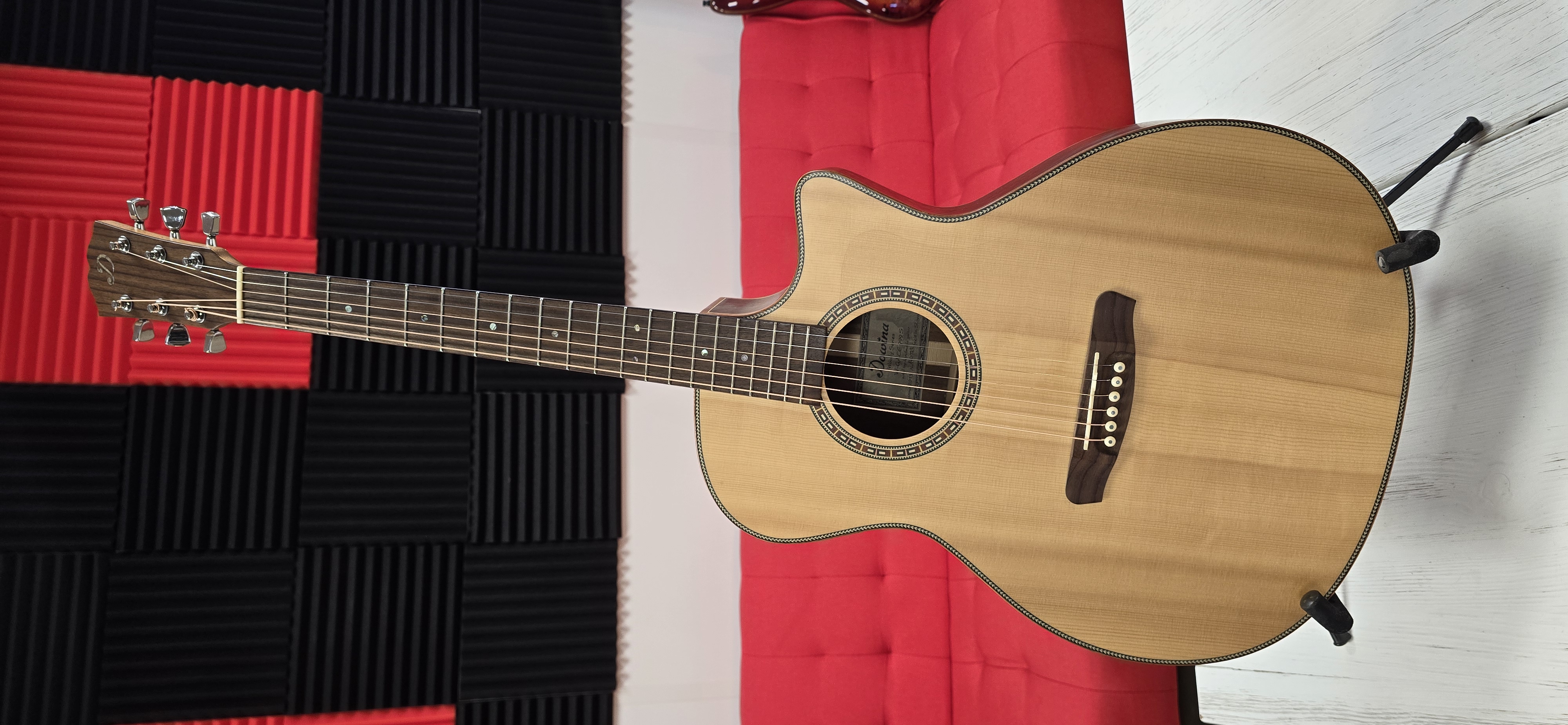 Les guitares acoustiques